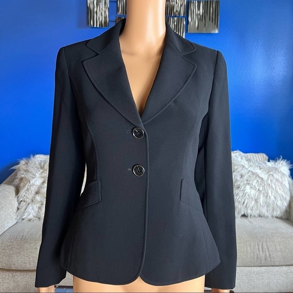 Tahari ASL Jackets & Blazers - Tahari Arthur S. Levine Black Career Blazer
